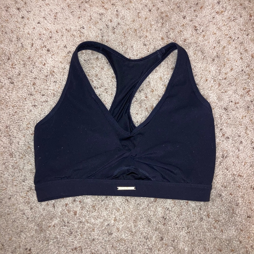 Whitney Simmons V3 sports bra size M - Black